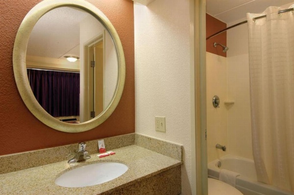 FairBridge Inn Express Baton Rouge image 8